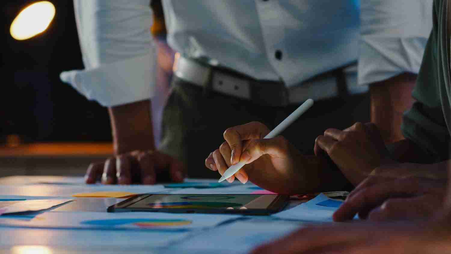 Cómo funciona una campaña SEM paso a paso. Aprende a planificar, ejecutar y optimizar tus campañas en Google Ads con resultados medibles.